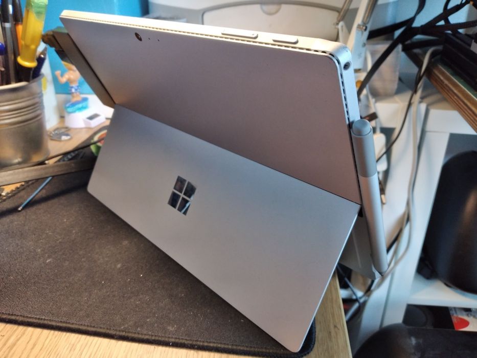 Surface pro 4 I5 em optimo estado
