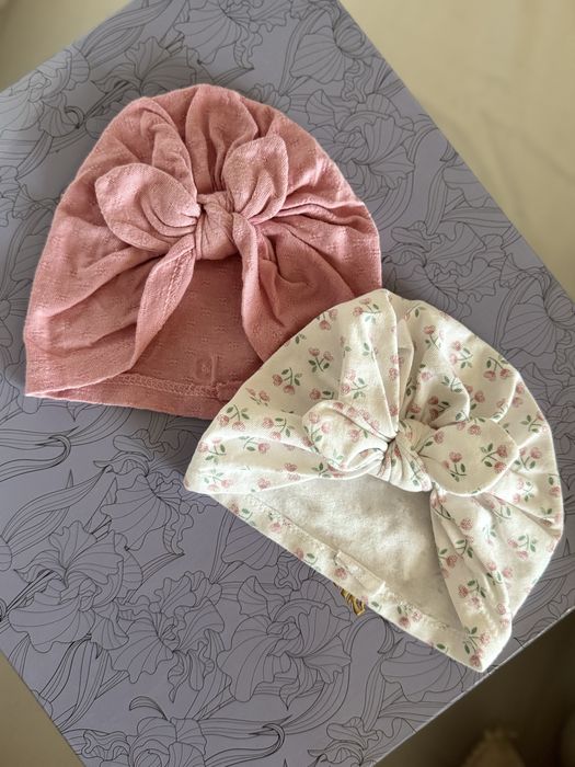 Шапочки для дівчинки