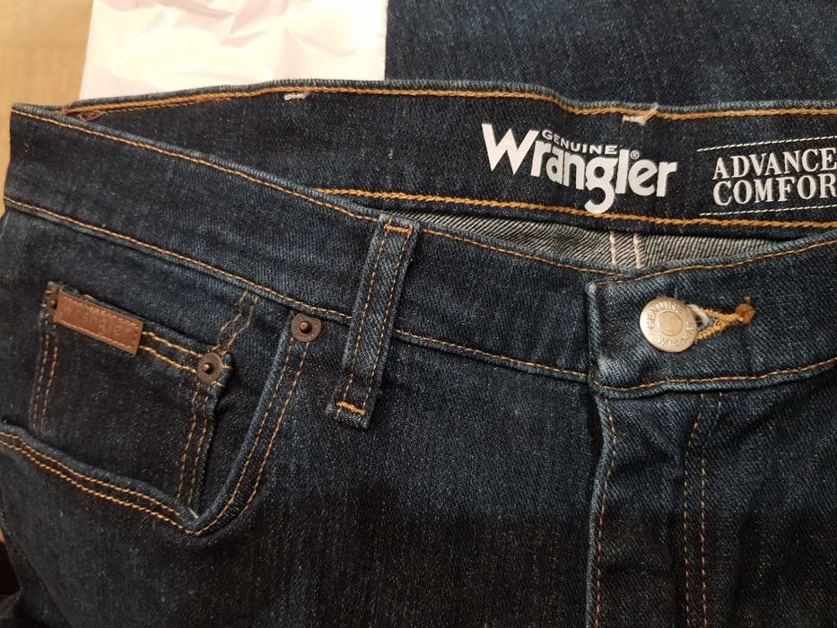 Джинси чоловічи Wrangler