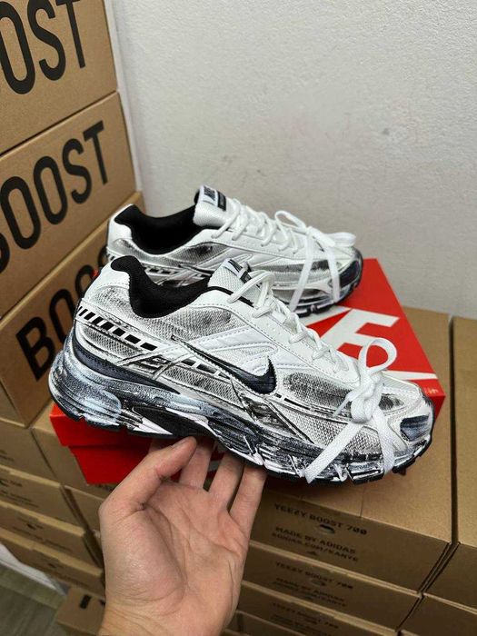 Кросівки  Nike Initiator Custom - White Grey