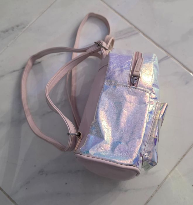 Mochila Pequena usada em bom estado