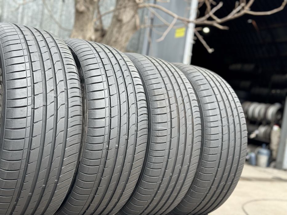 Шини Літні 4шт 215/55 R17 Nexen NFera Su1