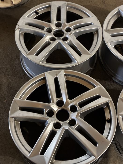 Дискі R 17 Ауді оригінал