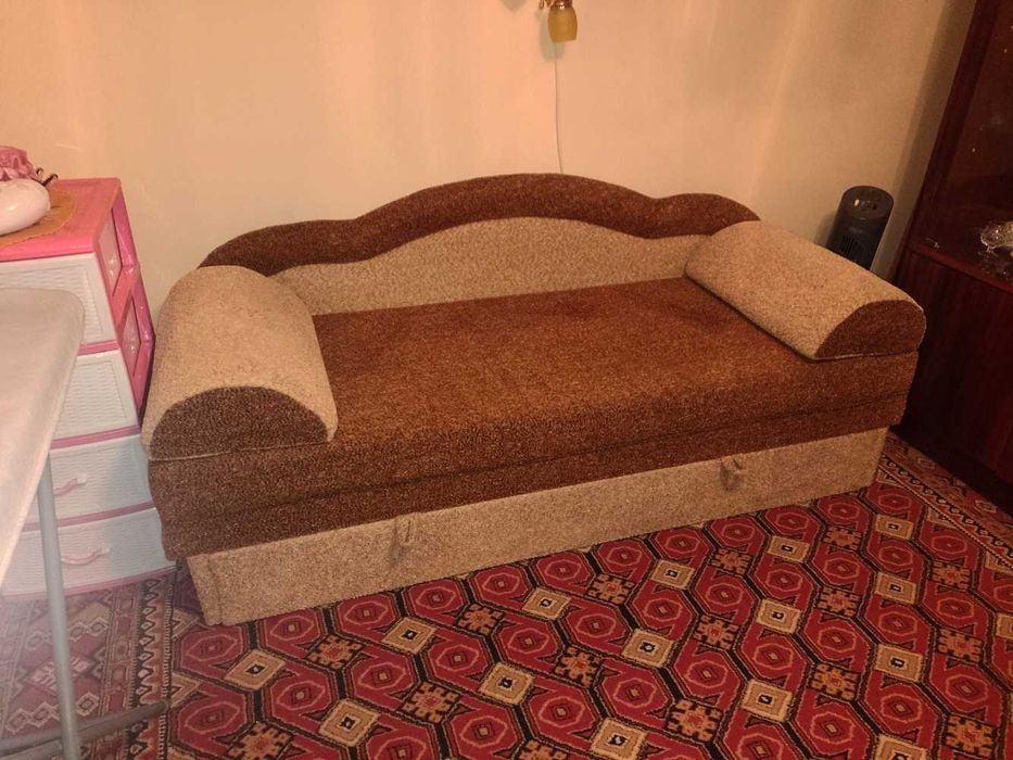 Розкладний диван