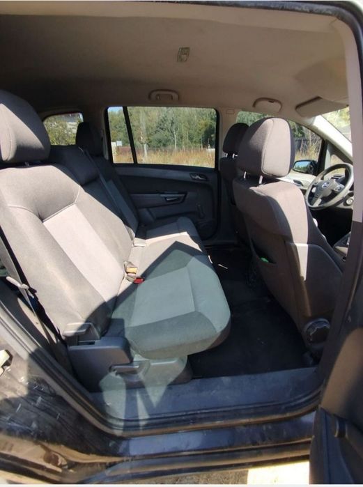 Opel Zafira дизель 1,7