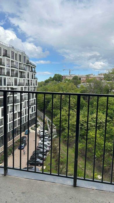 Квартира в новом доме в центре.