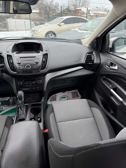 Продам Ford Escape 2018 рік можлива розстрочка,кредит,обмін!