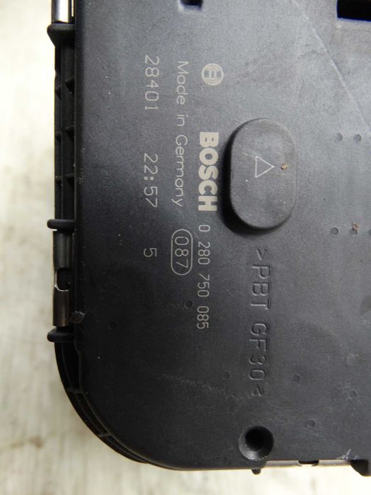 Заслонка дросельна Citroen C4/C3/Berlingo/Peugeot 206/307/Partner 1.6