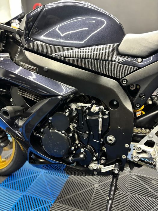 Suzuki GSXR 600 k8