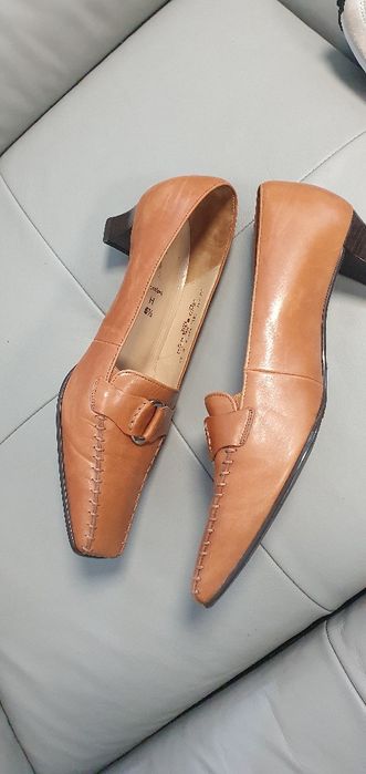 Buty ze skory Gabor 41