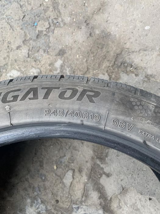 Шини 245/40R19 LANVIGATOR