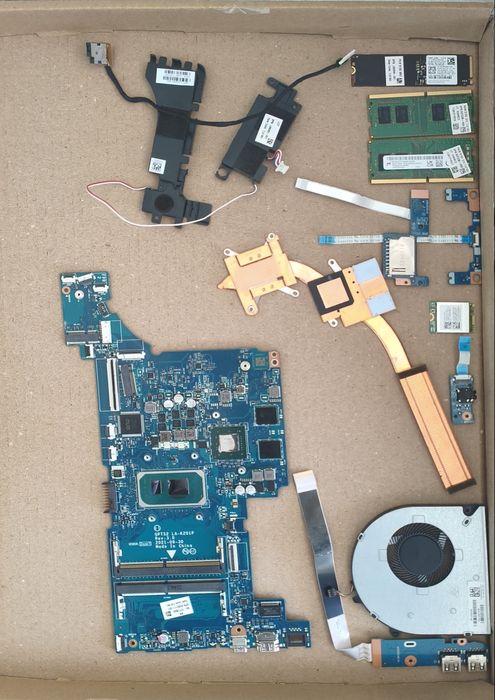 Ноутбук HP 15-DW 3030ua на запчастини