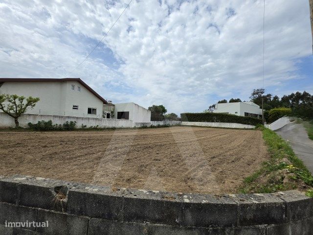 Terreno Urbano para construção Unifamiliar em Mataduços