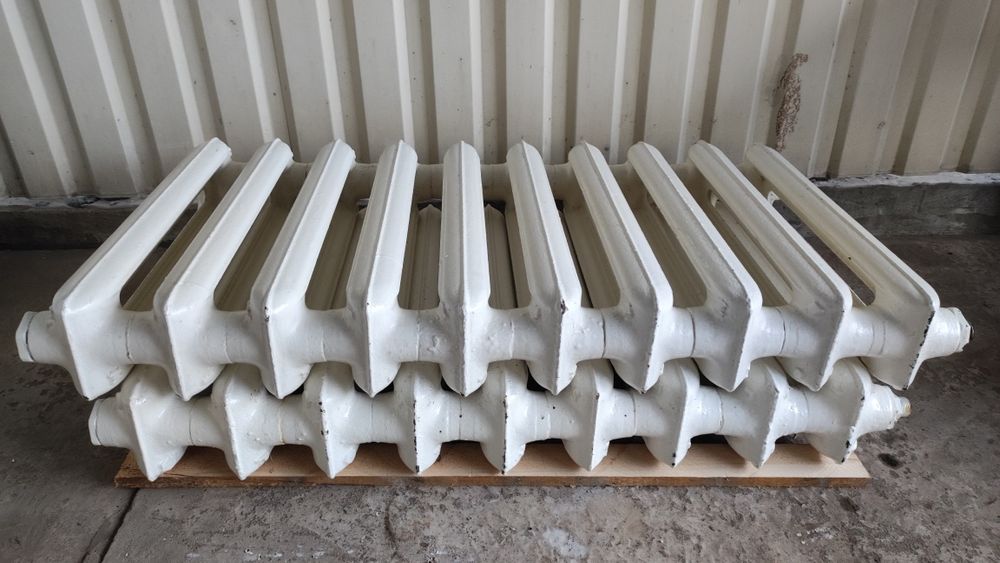 Продам чугунные радиаторы