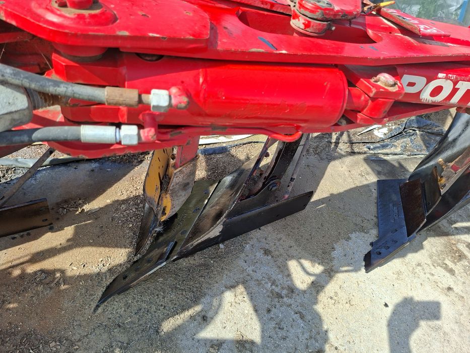 Pług 4 skibowy pottinger servo 3plus