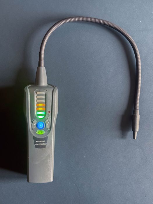 Elektroniczny wykrywacz nieszczelności HYDROGEN