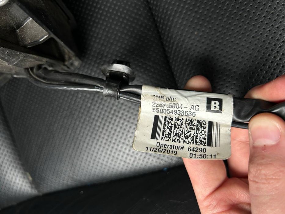 Праве зеркало заднього виду Tesla Model 3 2019 26.11