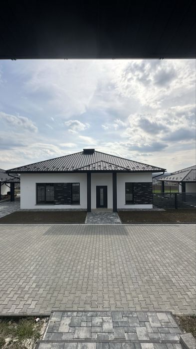 Продаж; Сучасний будинок; Чернівці, Годилів, В. Кучурів; новобудова;