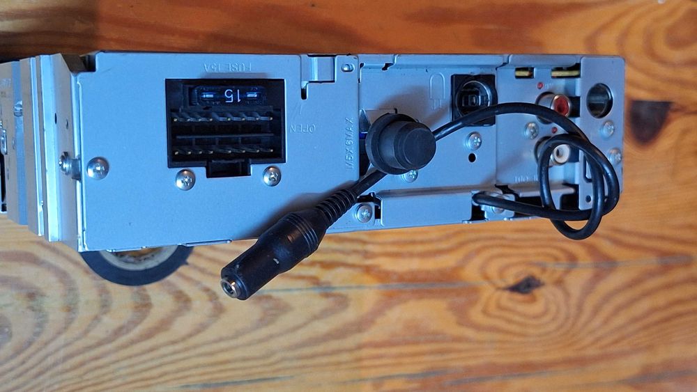 Radio MP3 JVC KD-G421