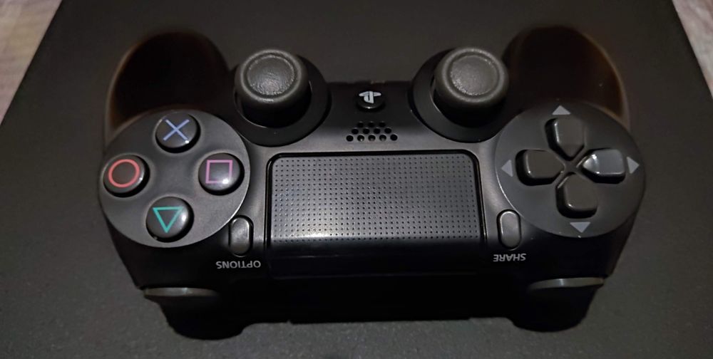 Playstation 4 slim 1tb