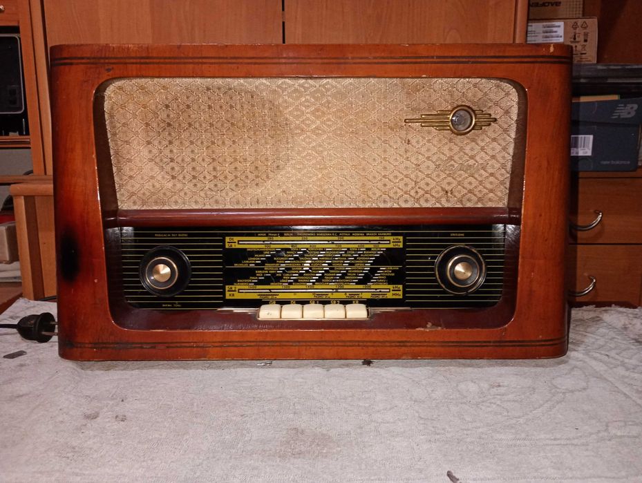 Radio  lampowe   Kaprys