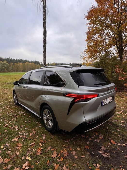 Toyota Sienna