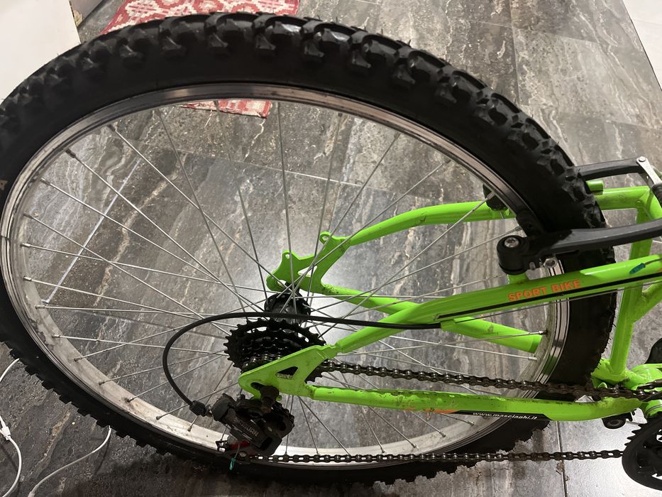 Bicicleta de montanha Hogan.