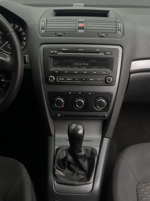 skoda a5 2012 1.6 tdi терміново