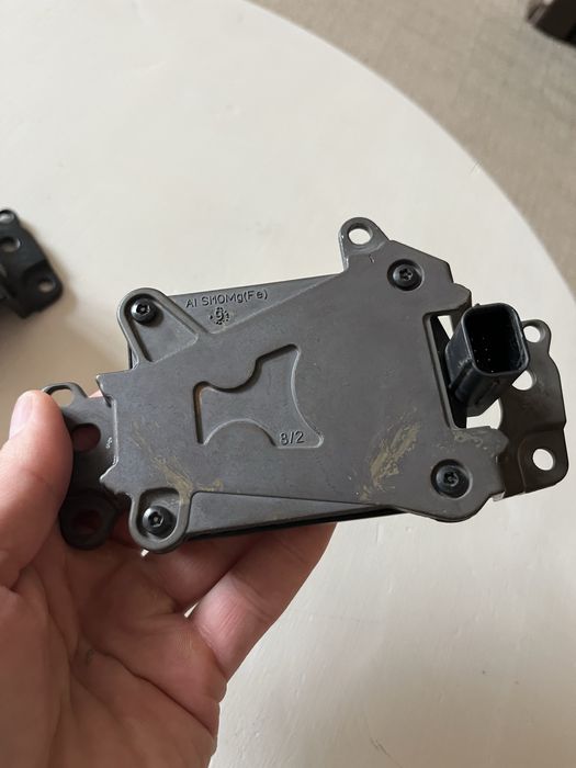 Радар емблема Lexus Toyota Camry USA 88210-06030 / 88210-06090