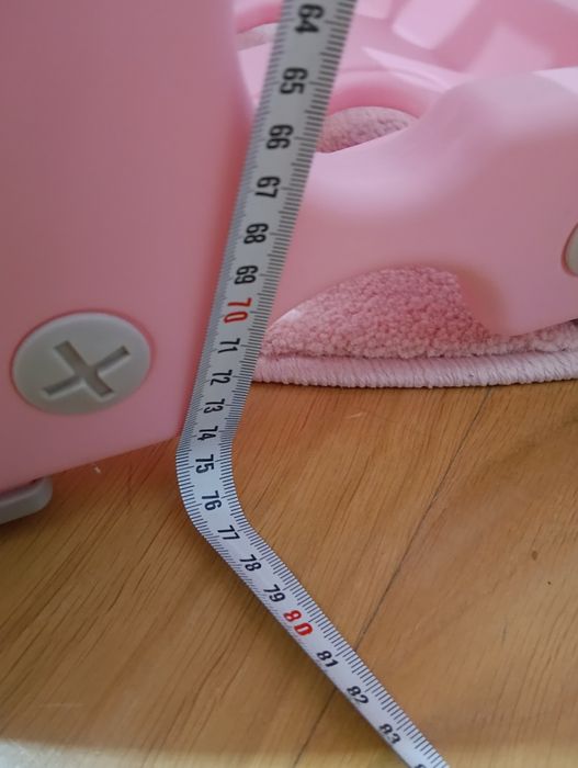 Regał na książki dla dzieci