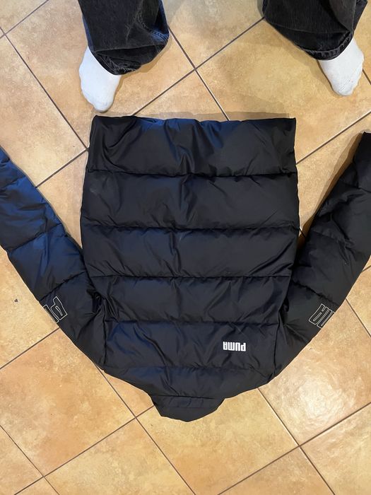 Продам куртку пум