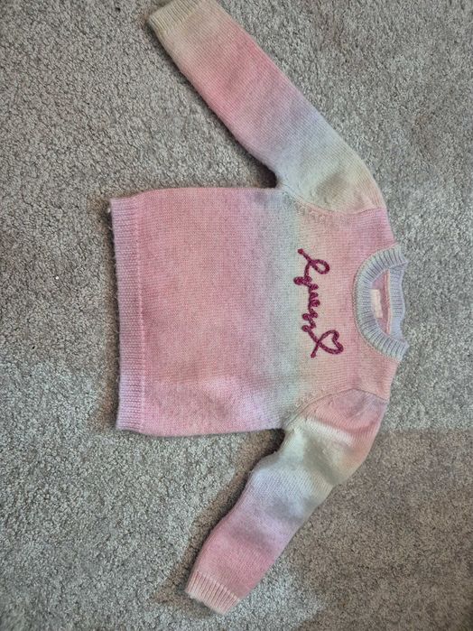 Tęczowy sweterek dla dziewczynki roz 92, Guess