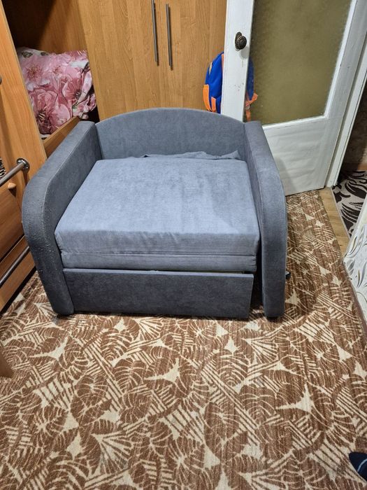 Крісло розкладне