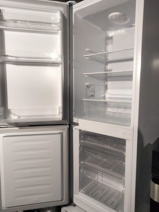 Lodówka bomann 2 letnia