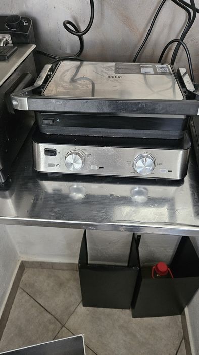 Grelhador Braun MultiGrill 7 CG 7020 2000W