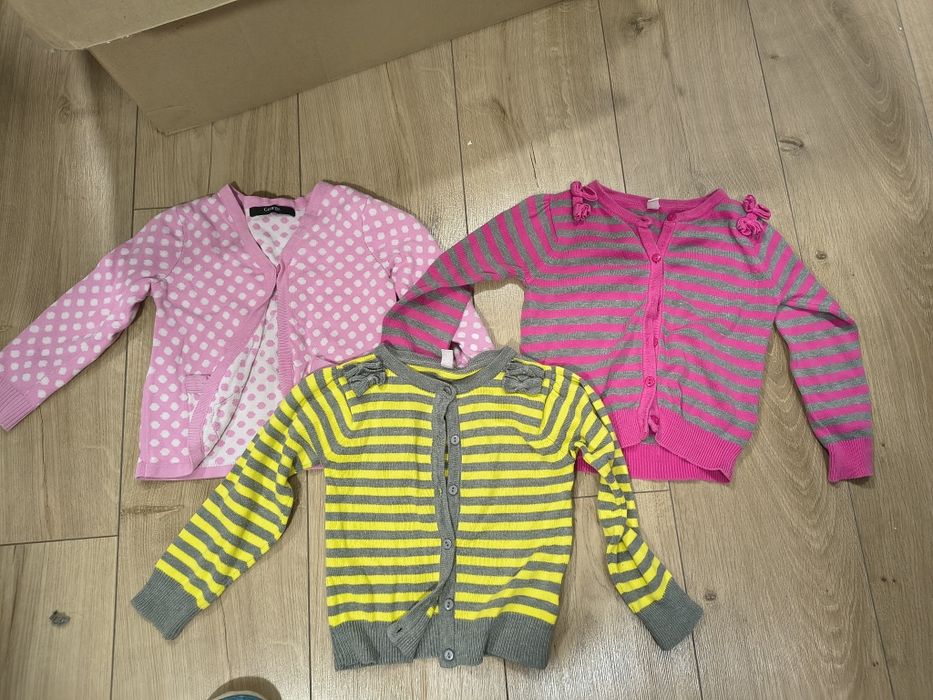 3 sweterki na dziewczynkę 86