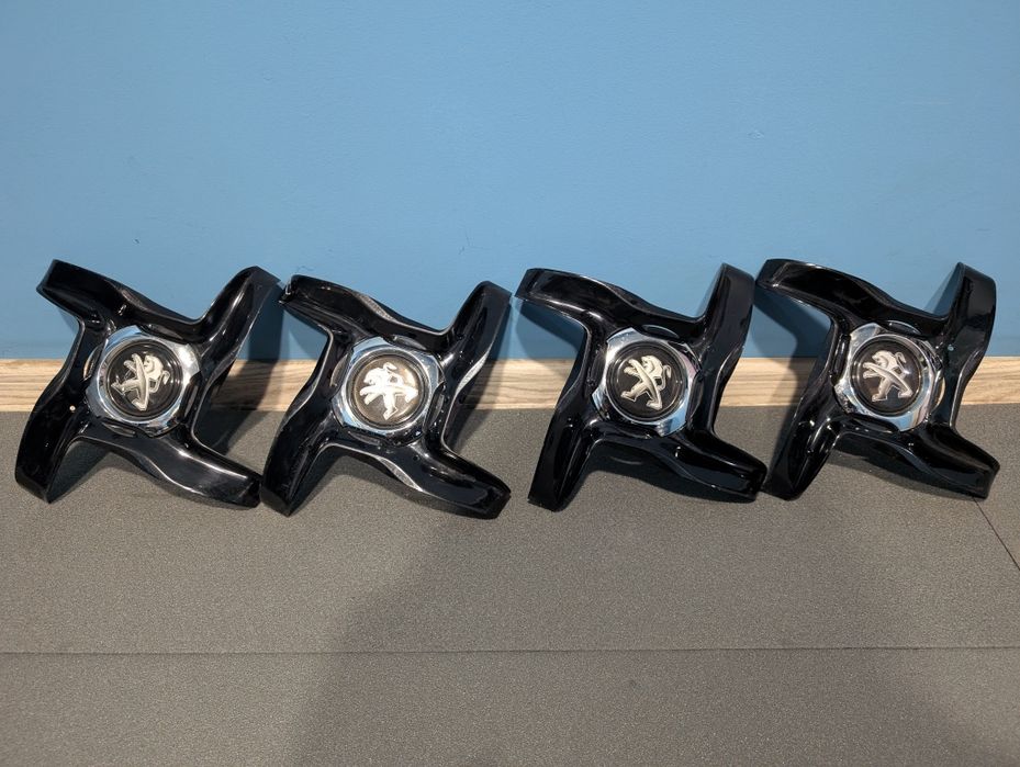 Оригінальні ковпаки заглушки Citroen Peugeot DS5 R18