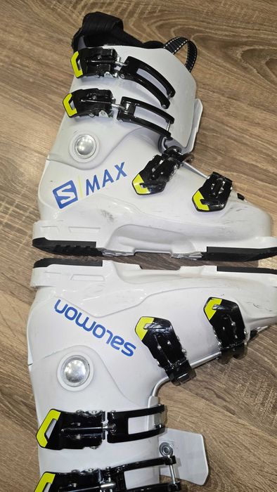 Buty narciarskie dla dziecka r. 24-24,5