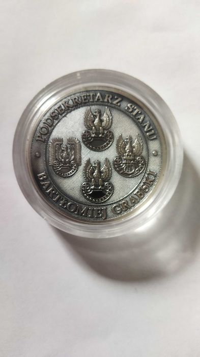 Coin.            .