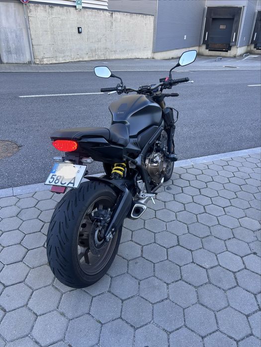 Honda cb650r 2022