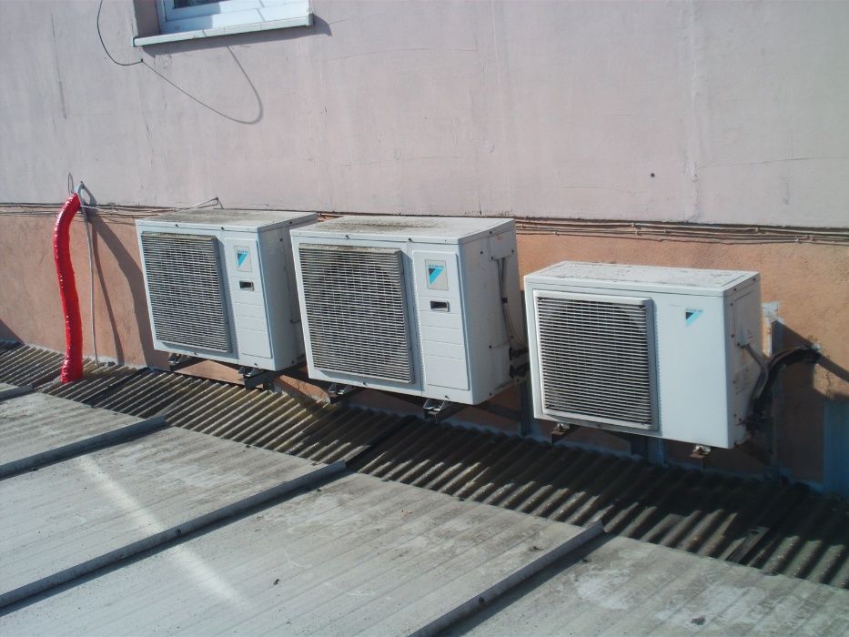 Klimatyzator kasetonowy daikin