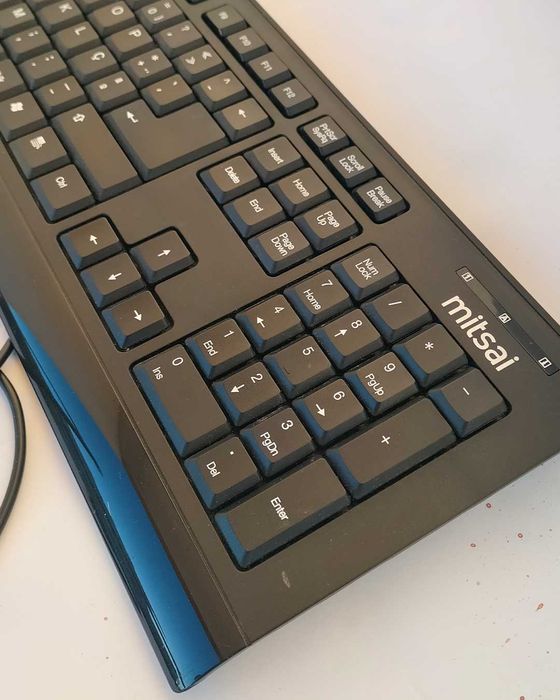 teclado mitsai C210 wired keyboard