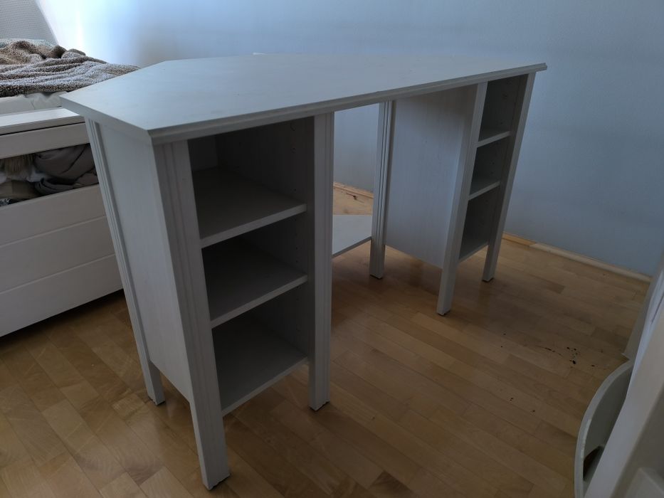 Biurko szkolne ikea w dobrym stanie