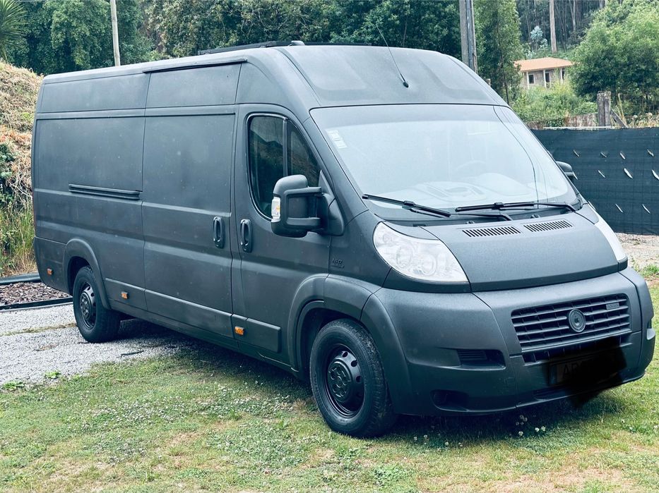 Barbearia móvel ou salão de beleza