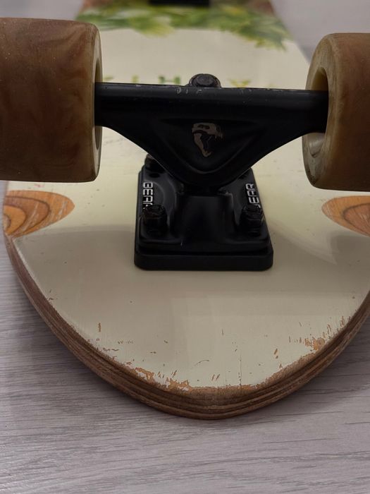 deskorolka-cruiser Land Yachtz