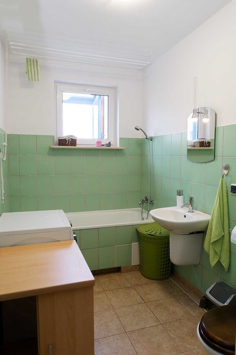 Kawalerka 33m², duży balkon, Sławin, os. Botanik, ul. Pergolowa - umeblowana, bez prowizji.