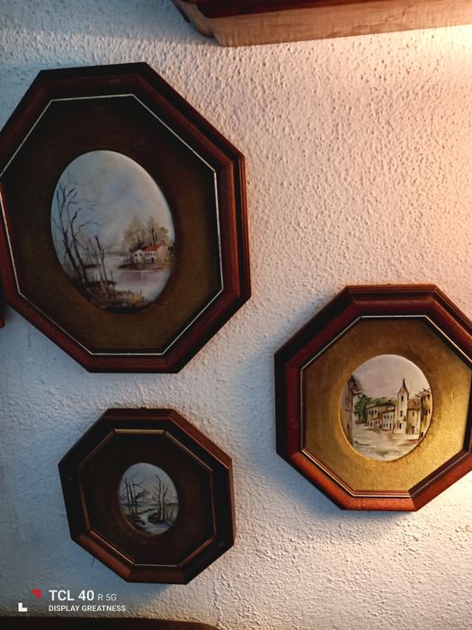 3 quadros pintados em porcelana