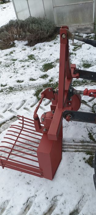 Kopaczka do ziemniaków warzyw jednorzędowa wibracyjna