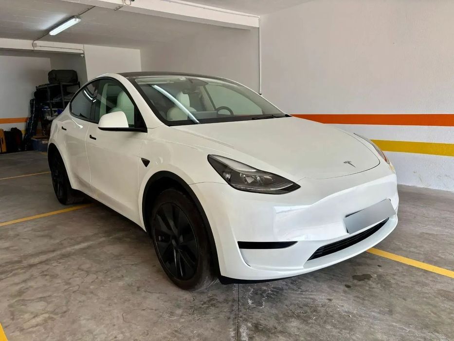 Tesla Model Y Tração Traseira