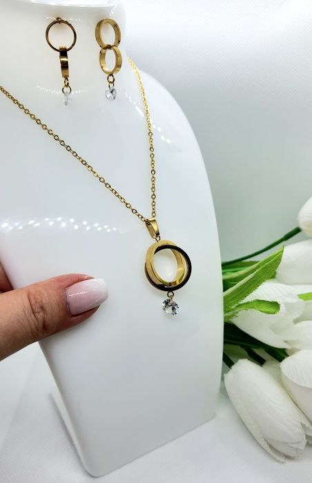 Zestaw biżuterii łańcuszek celebrytka kółeczka cyrkonie + kolczyki